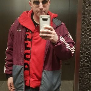 Meet your Posher, Ryan